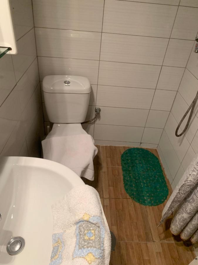 Mama Apt & Parking Лариса Екстериор снимка